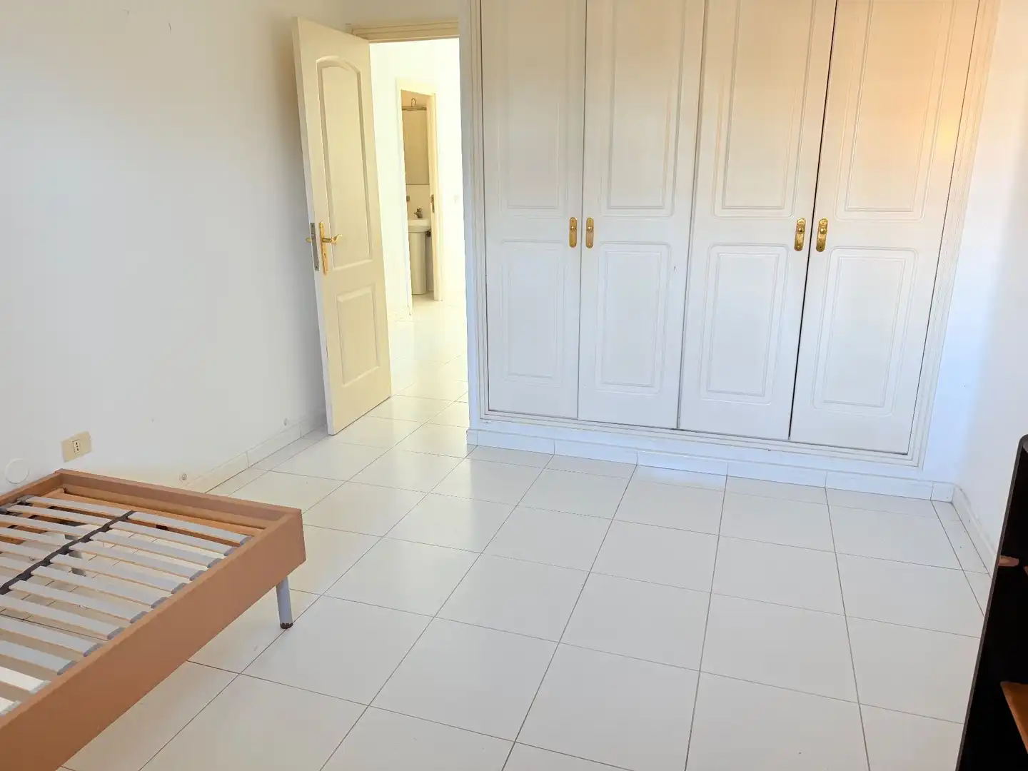 Habitación de Apartamento en venta en Puerto de la Cruz con Terraza y Piscina comunitaria