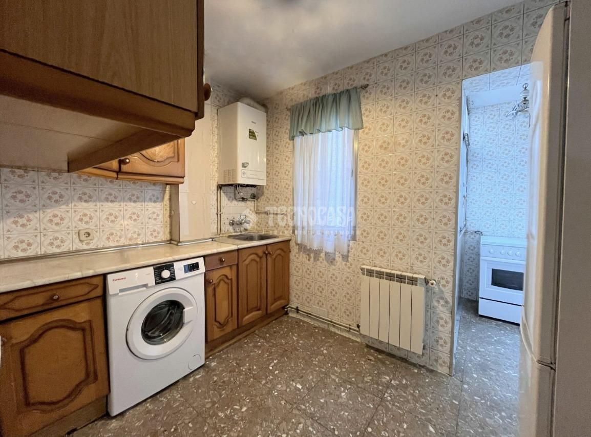 Cuina de Pis en venda en Leganés amb Aire condicionat, Calefacció i Terrassa