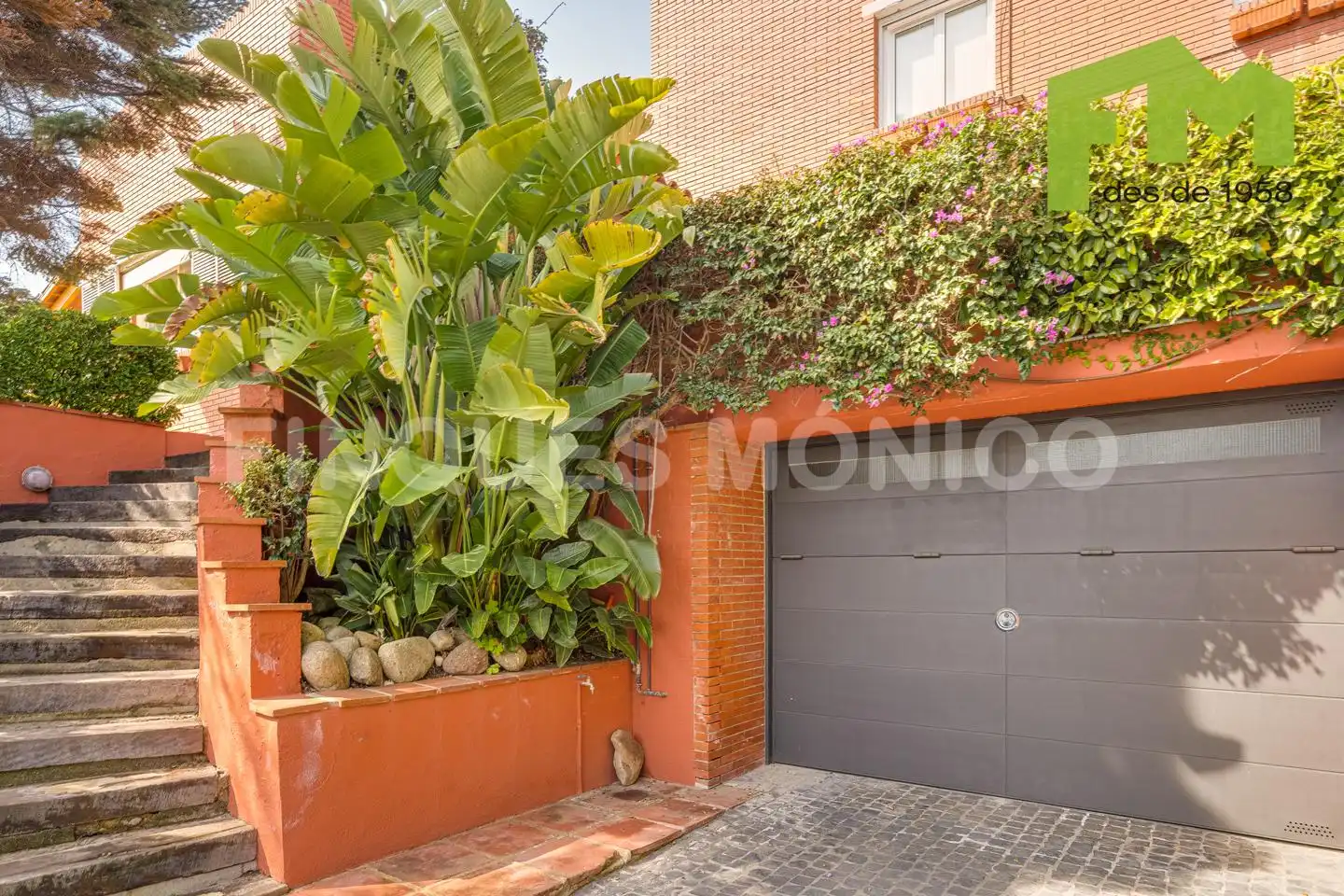 Vista exterior de Casa o chalet en venta en Teià con Aire acondicionado, Calefacción y Jardín privado