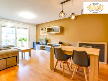 Flat with balcony for sale in Carrer del Doctor Pujades