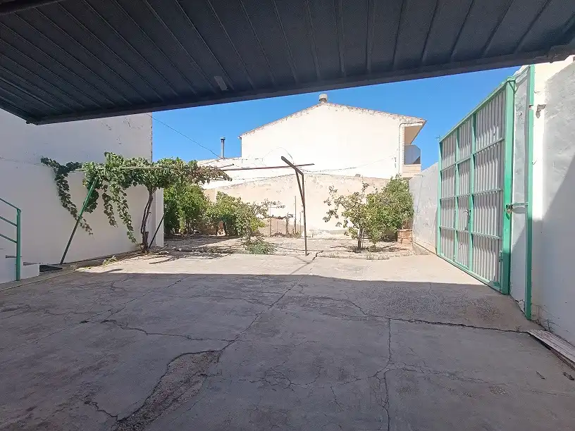 Casa o xalet en venda en Albatana amb Aire condicionat, Calefacció i Terrassa