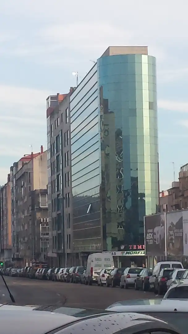 Oficina de alquiler en Avenida de Madrid, 18, Salgueira - O Castaño