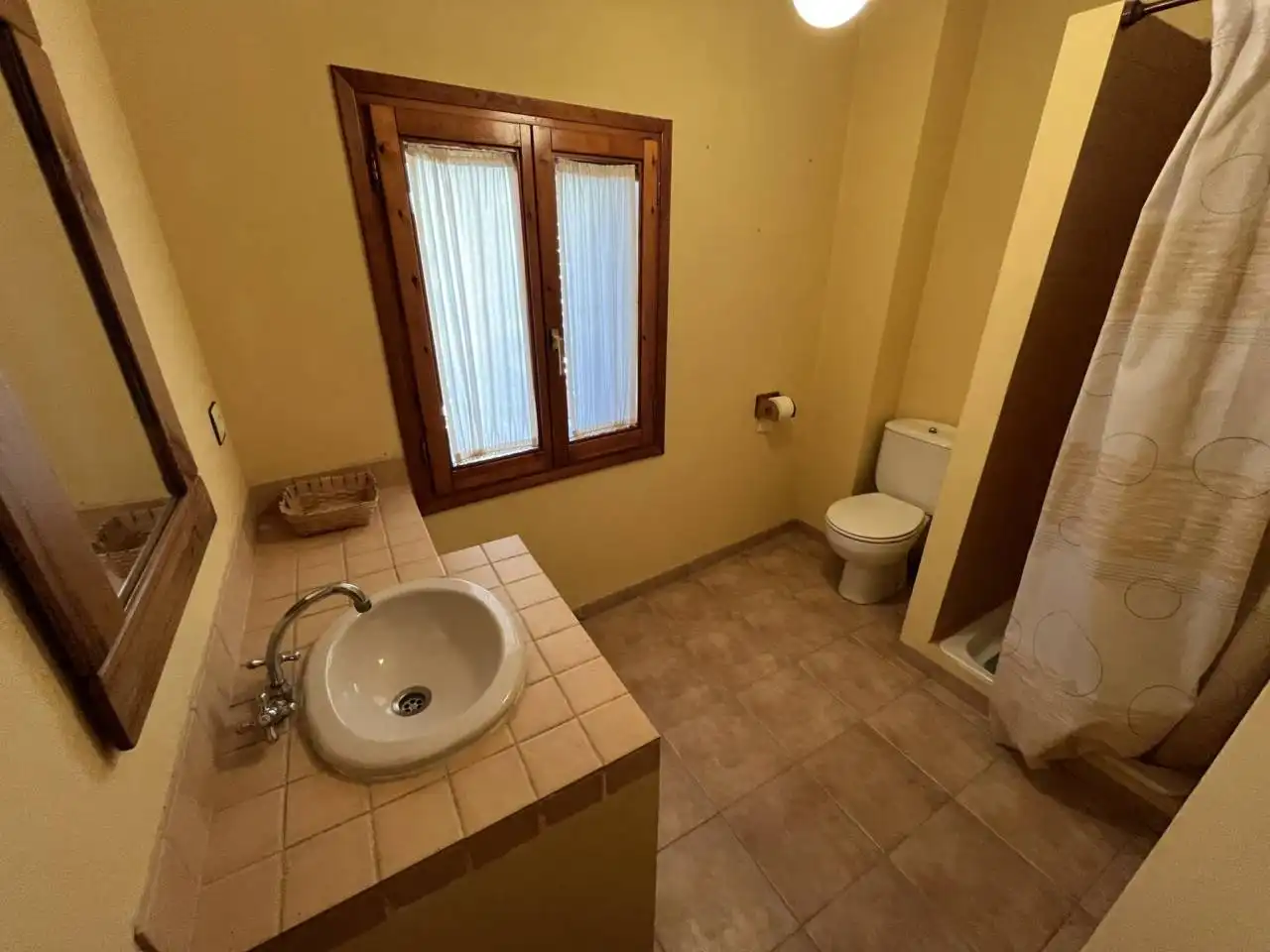 Bany de Casa o xalet en venda en Castelserás amb Calefacció, Terrassa i Moblat