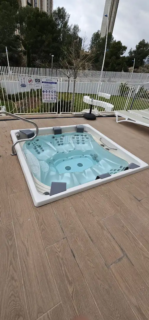 Mini appartamento con piscina in vendita a Avenida República Argentina, imagen 84