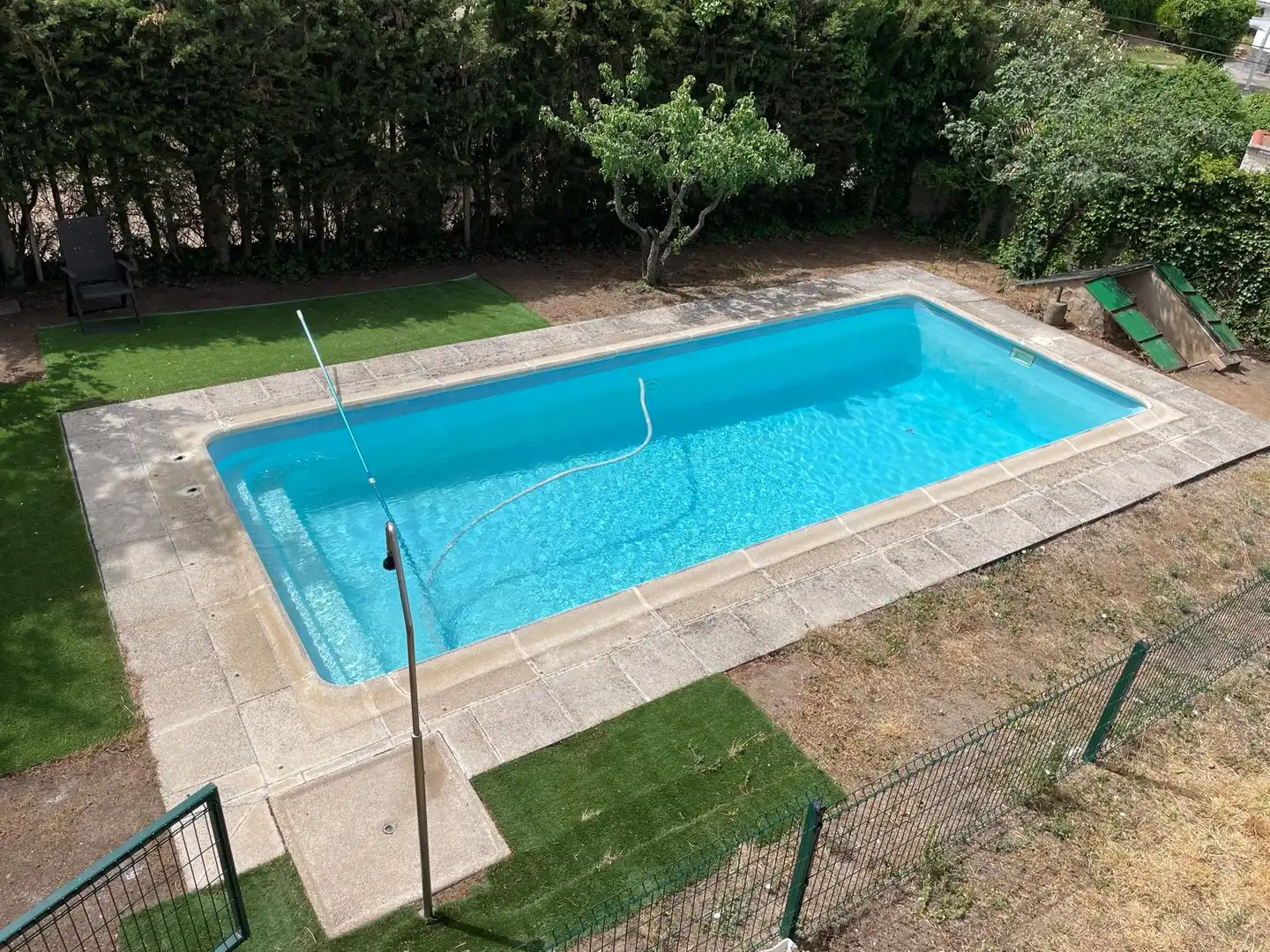 Schwimmbecken von Haus oder Chalet zum Verkauf in Perilla de Castro mit Heizung, Privatgarten und Terrasse