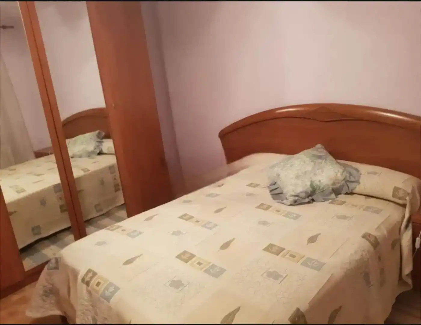 Dormitori de Casa o xalet en venda en Itero de la Vega amb Jardí privat, Traster i Moblat