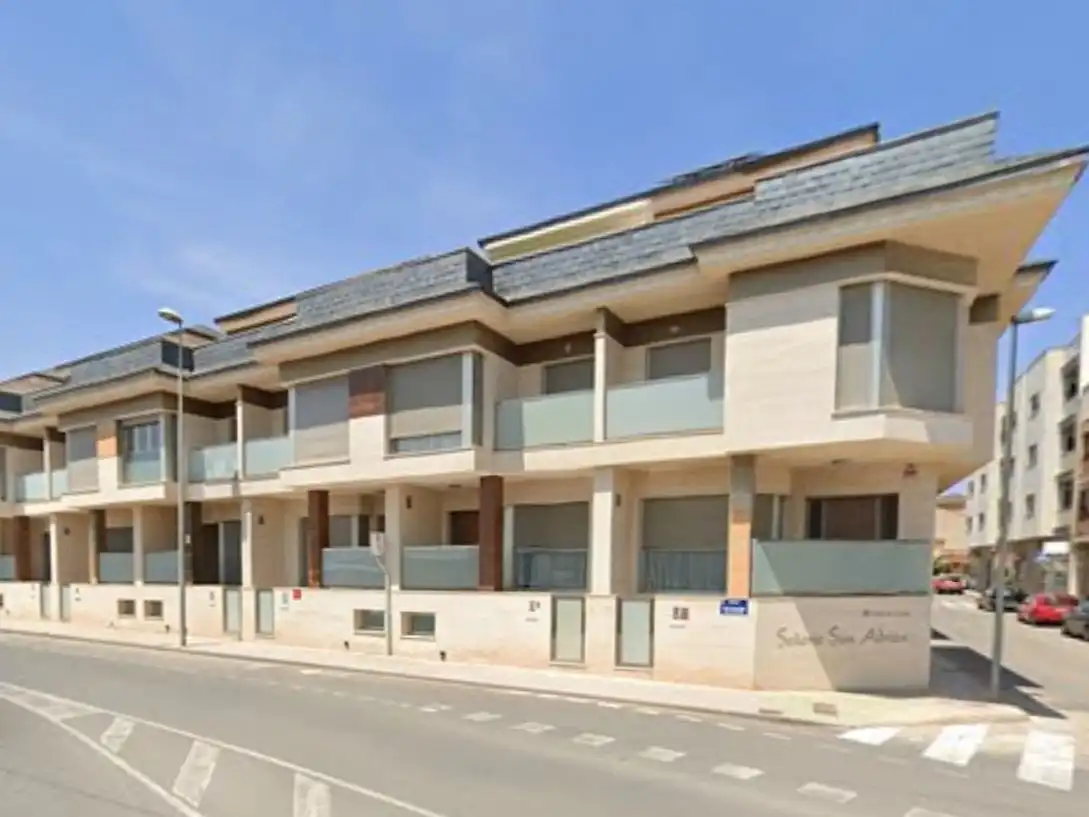 Vista exterior de Casa o xalet en venda en Pilar de la Horadada amb Aire condicionat, Terrassa i Piscina