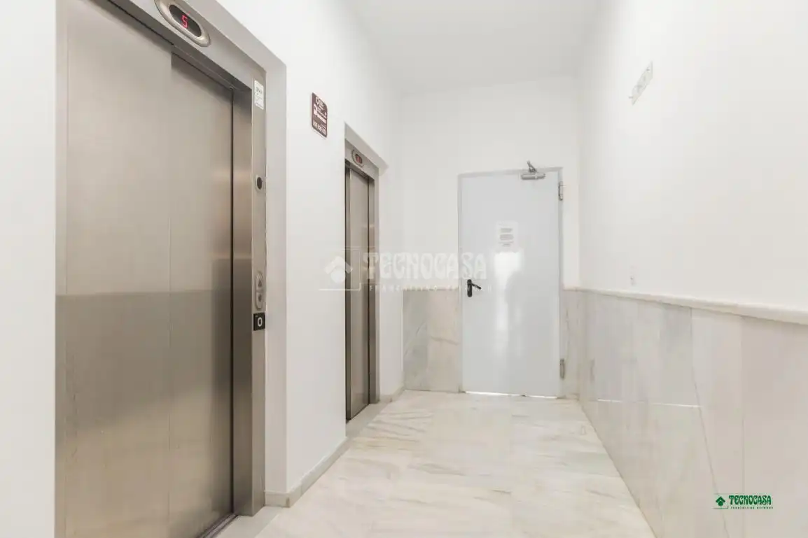 Wohnung zum Verkauf in Almería mit Klimaanlage