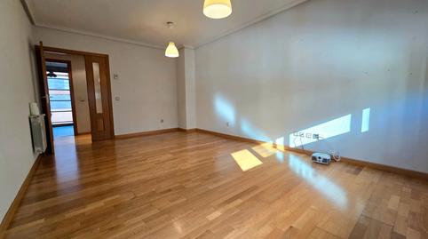 Foto 3 de Piso en venta en Calle Fuente Vieja, 2, El Nido - Las Fuentes, Madrid