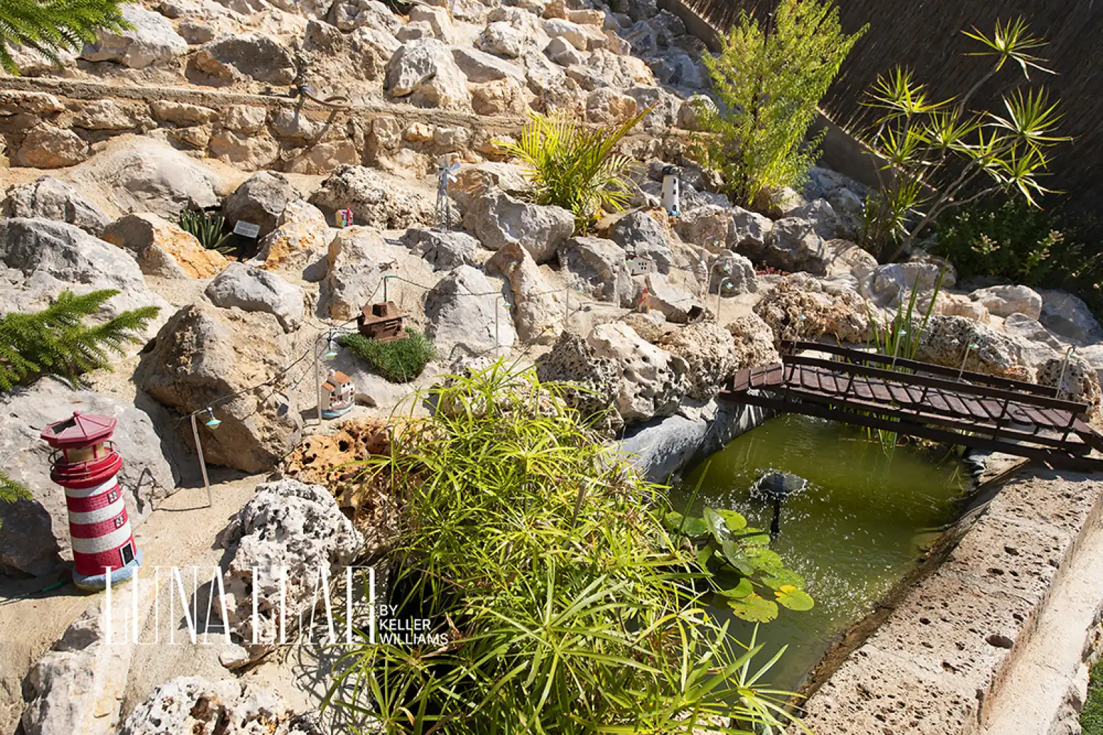Garden of Detached homes for sale in Sitges  with Air Conditioner, Heating and Private garden