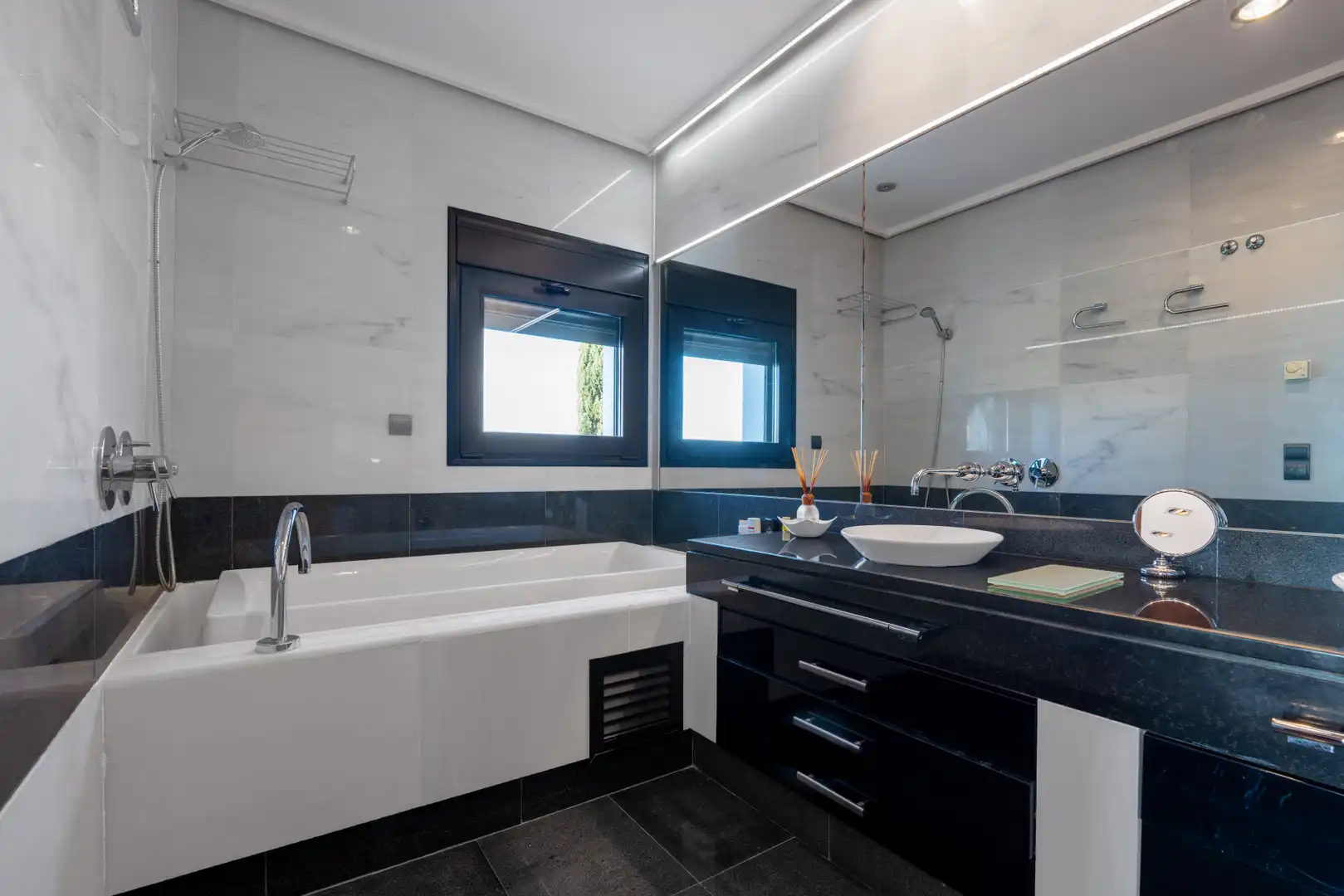Maison avec terrasse à vendre à Río Real - Los Monteros, imagen 17