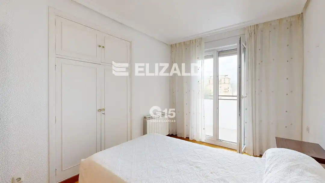 Piso con terraza en venta en Txapinene Kalea, imagen 12