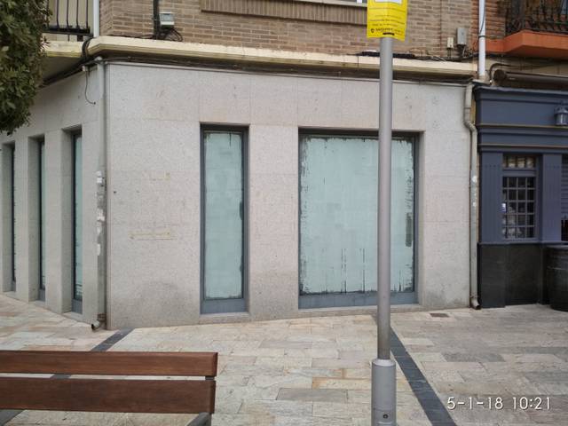 Local comercial en Alquiler en Fuenmayor - Plaza Félix Azpilicueta en Fuenmayor