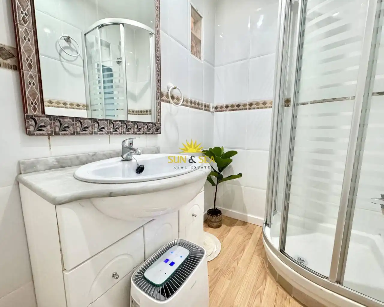 Bathroom of Apartments for sale in Santa Pola  with Heating, Parquet flooring and Terrace