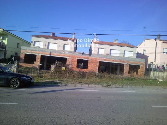 Casa-chalet en Alquiler en DE LA SELVA en Residencial Park