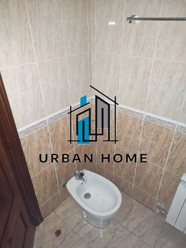 Bathroom of Flat for sale in San Andrés del Rabanedo  with Heating, Terrace and Storage room