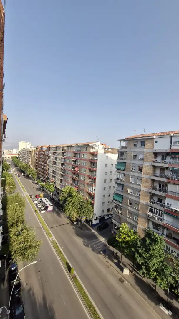 Vista exterior de Pis de lloguer en Jaén amb Aire condicionat, Terrassa i Moblat