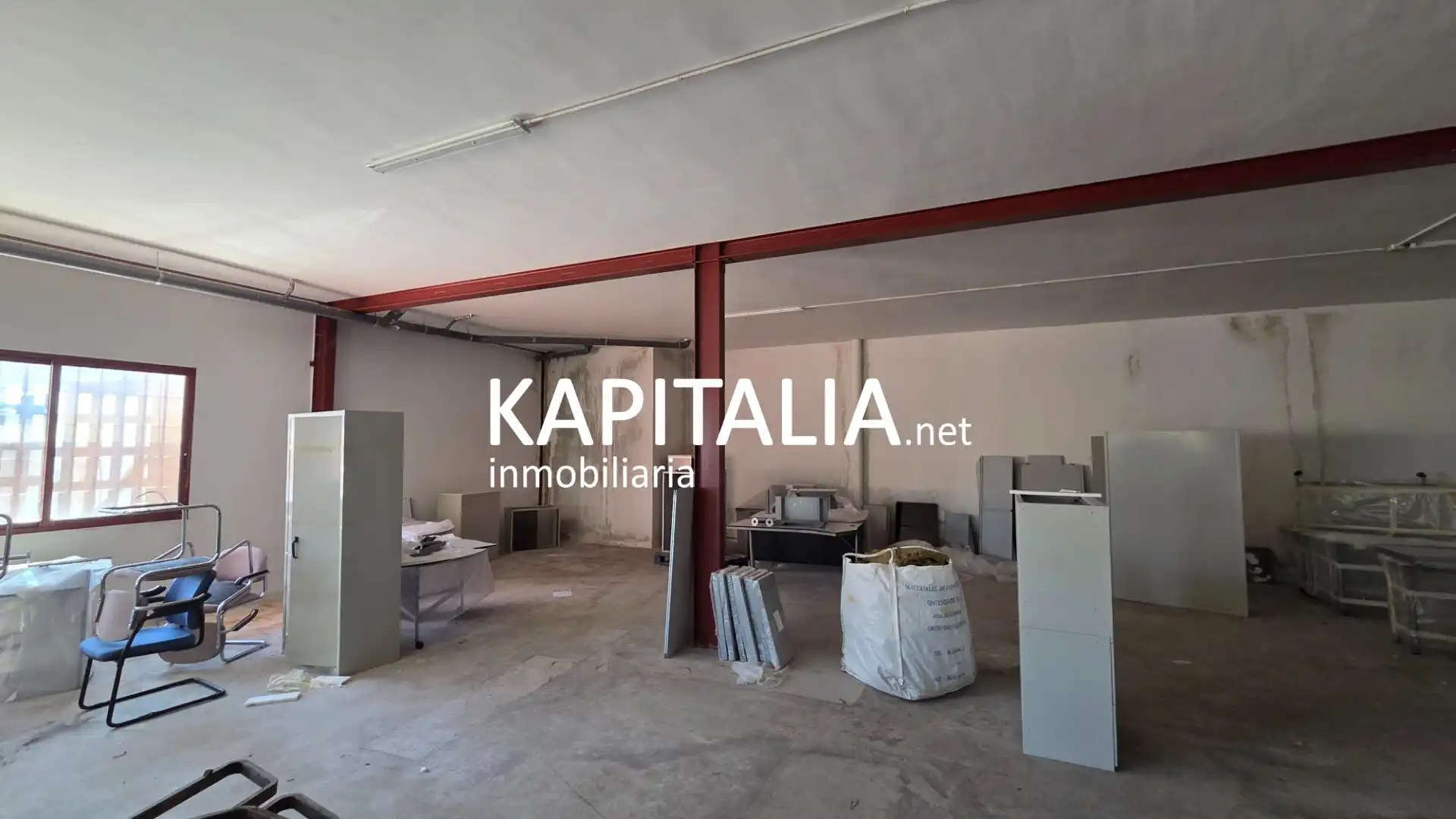 Nave industrial in vendita a Sant Josep - Zona Hospital, imagen 5
