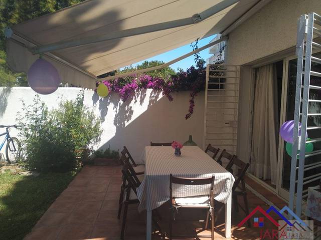 Casa-chalet en Alquiler en Vistahermosa