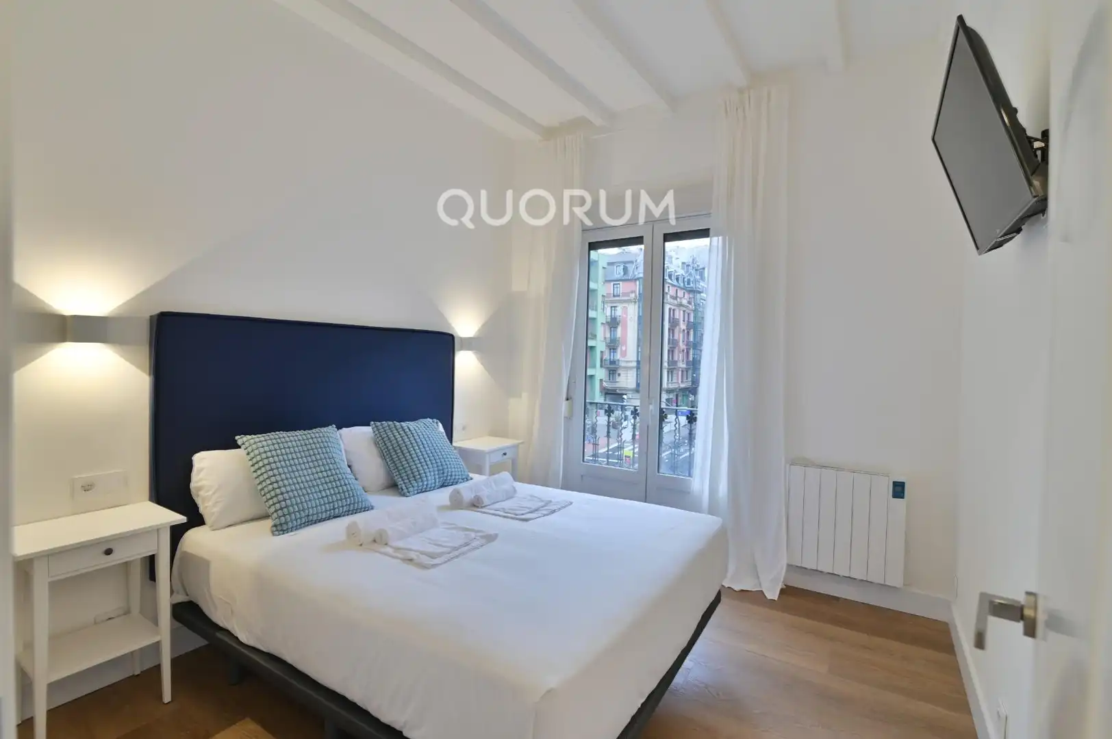 Habitación de Piso de alquiler en Bilbao  con Amueblado y Balcón