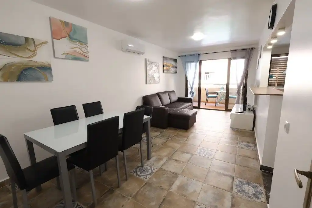 Sala d'estar de Apartament en venda en Torrevieja amb Terrassa i Piscina comunitària