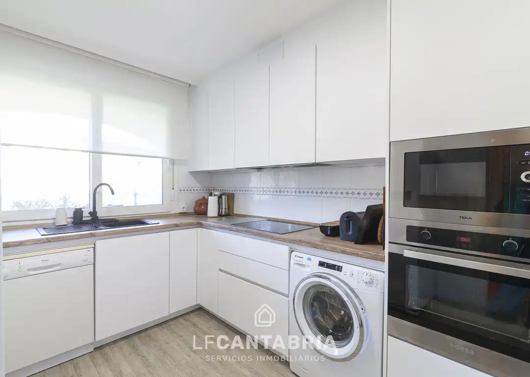 Cocina de Casa o chalet en venta en Liendo con Calefacción, Jardín privado y Piscina