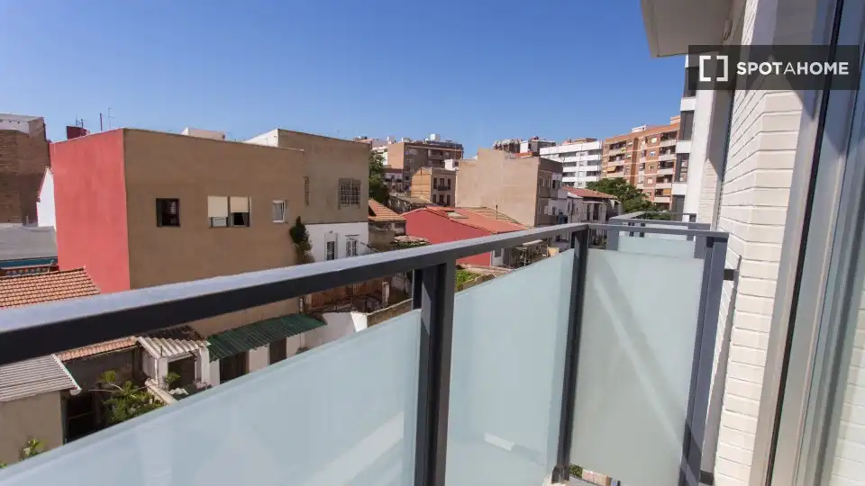 Flat with terrace to rent in L'Eixample, imagen 3