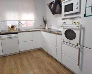 Kitchen of Flat to rent in Talavera de la Reina  with Air Conditioner, Heating and Parquet flooring