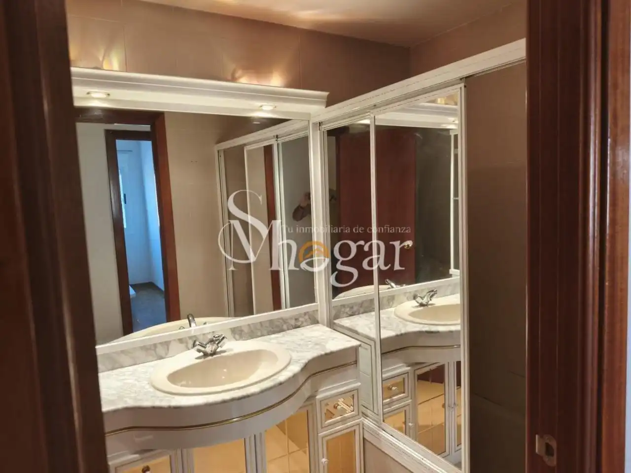 Baño de Dúplex en venta en Toledo con Calefacción, Trastero y Piscina