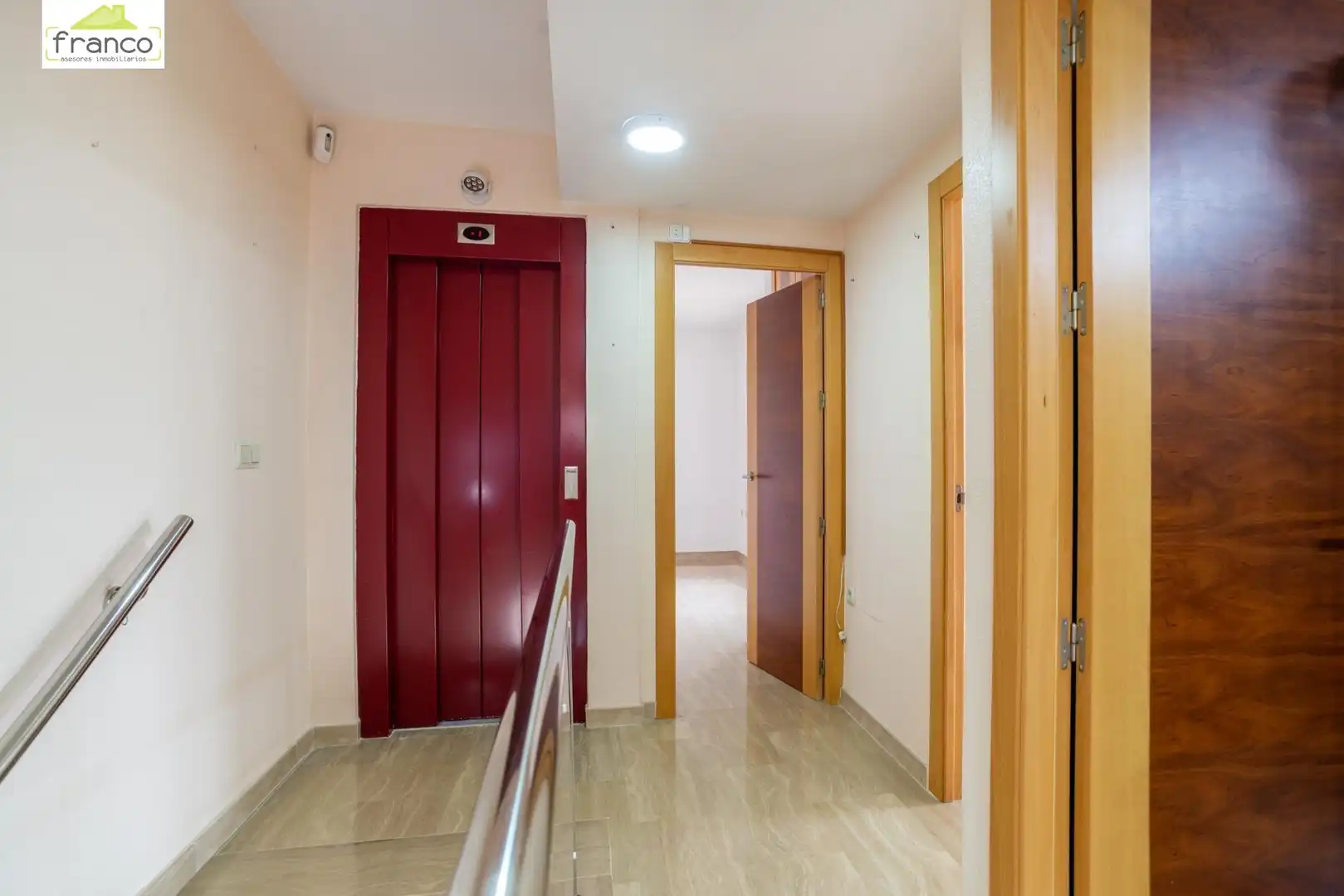 Casa adosada en venta en Murcia con Aire acondicionado, Calefacción y Jardín privado
