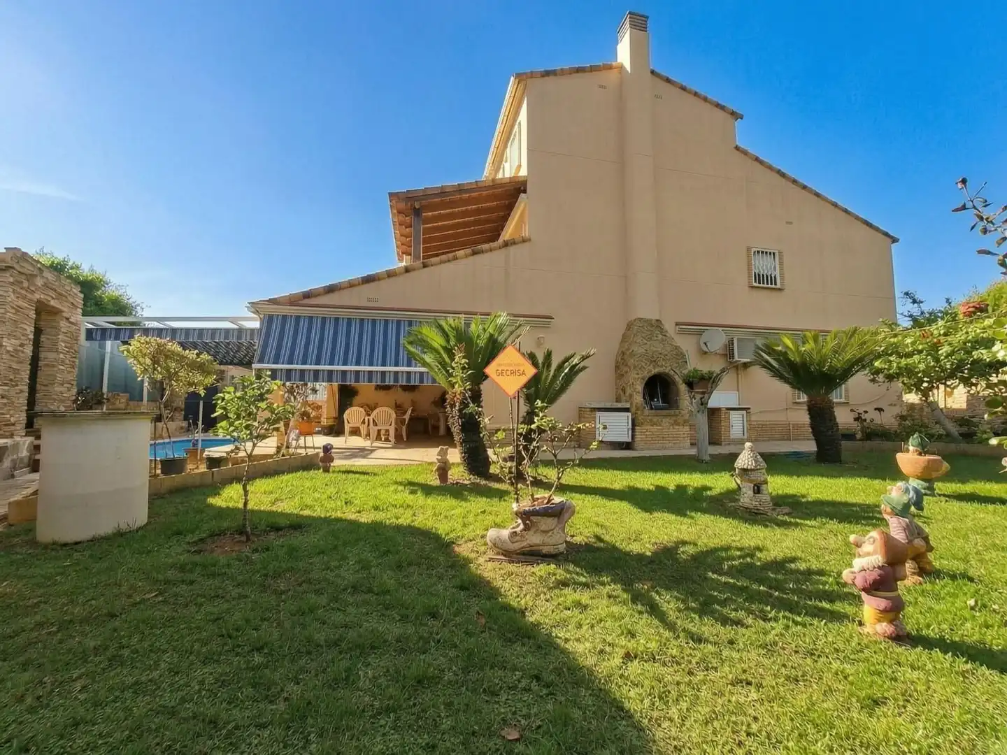 Casa o xalet en venda en Paterna amb Aire condicionat, Calefacció i Jardí privat