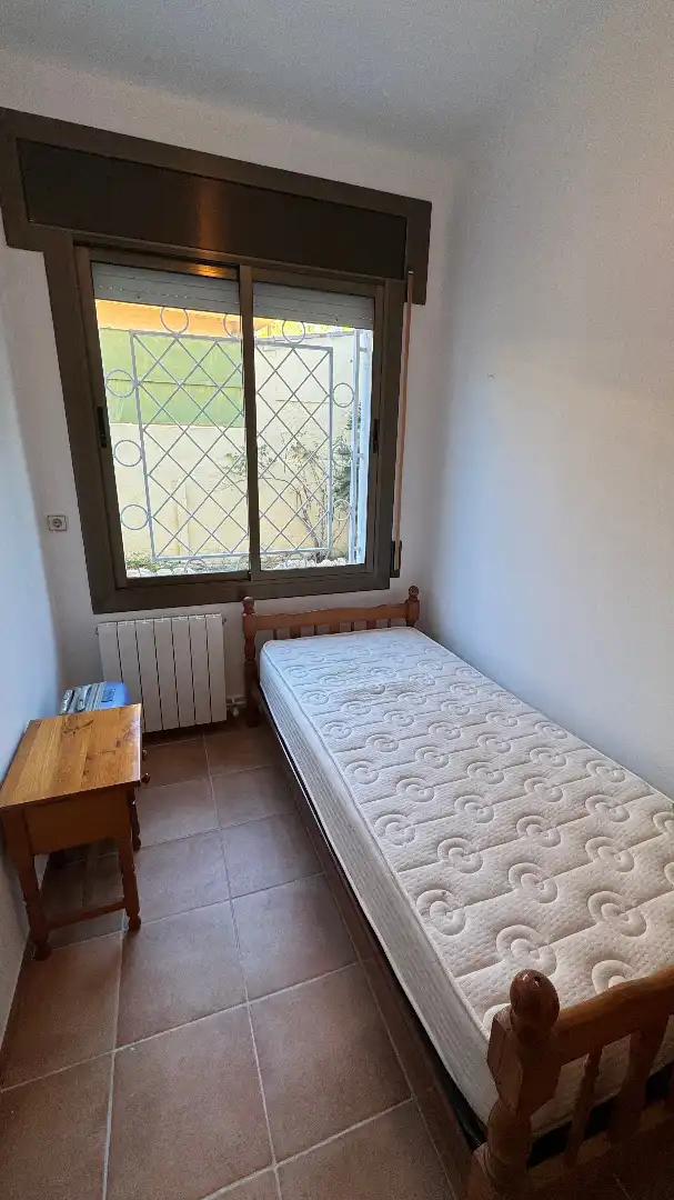 Habitación de Casa o chalet en venta en Torredembarra con Aire acondicionado, Calefacción y Jardín privado