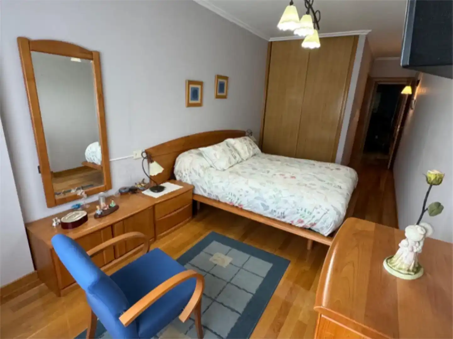 Habitación de Piso en venta en Quiroga con Parquet, Trastero y Amueblado