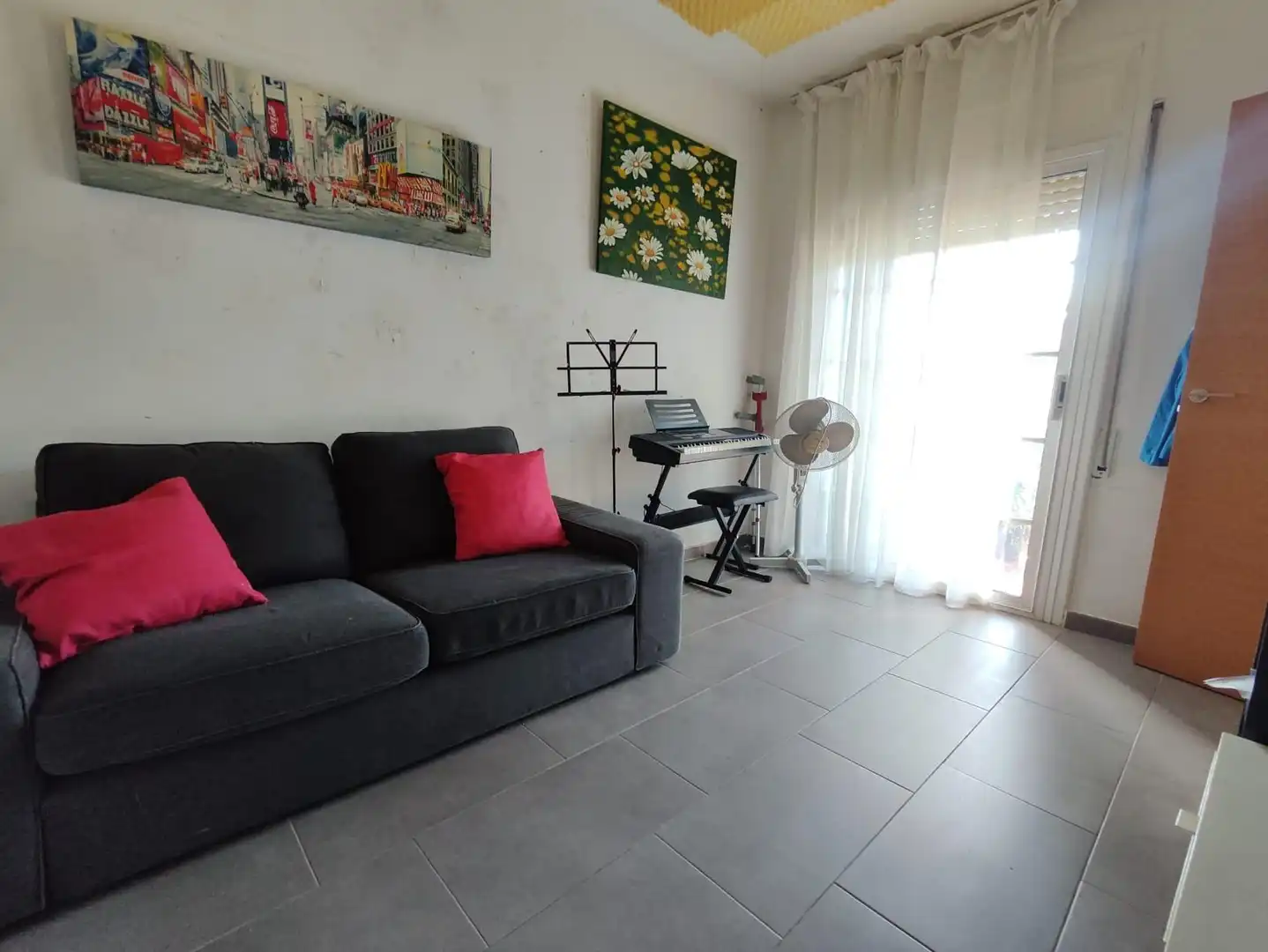 Sala de estar de Piso en venta en Montmeló con Aire acondicionado, Calefacción y Trastero