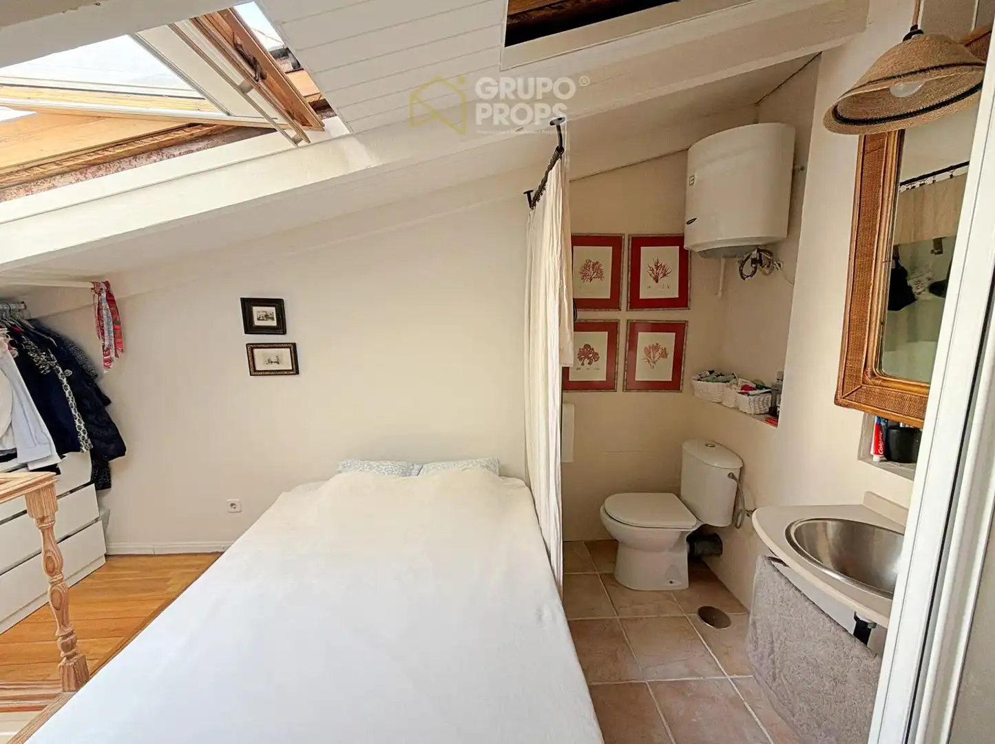 Habitación de Piso de alquiler en Madrid con Aire acondicionado, Calefacción y Amueblado