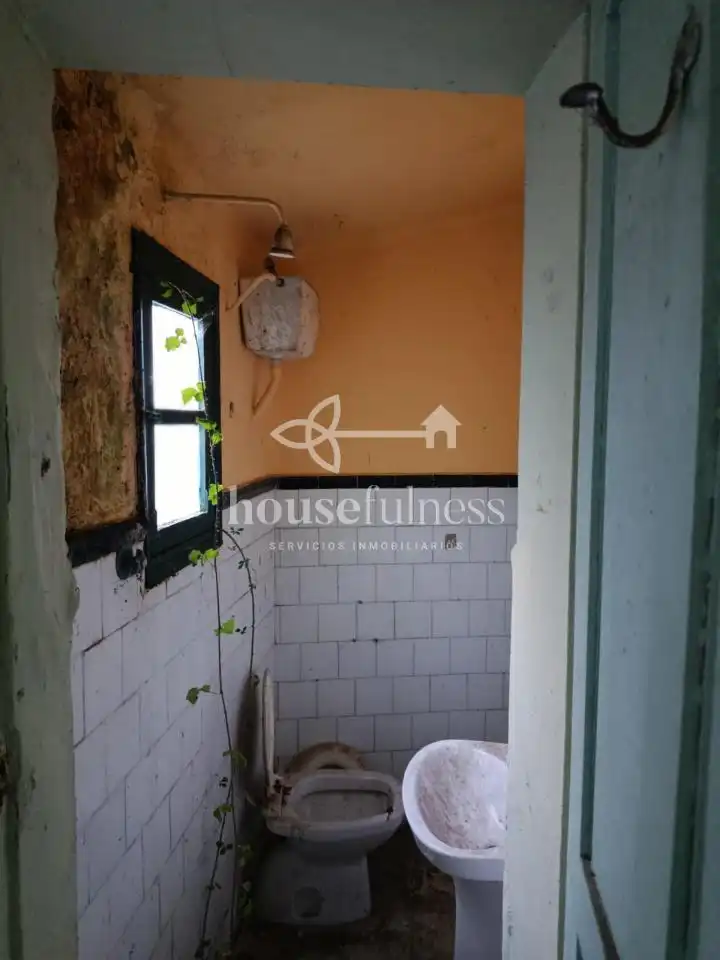 Cocina de Edificio en venta en Ferrol