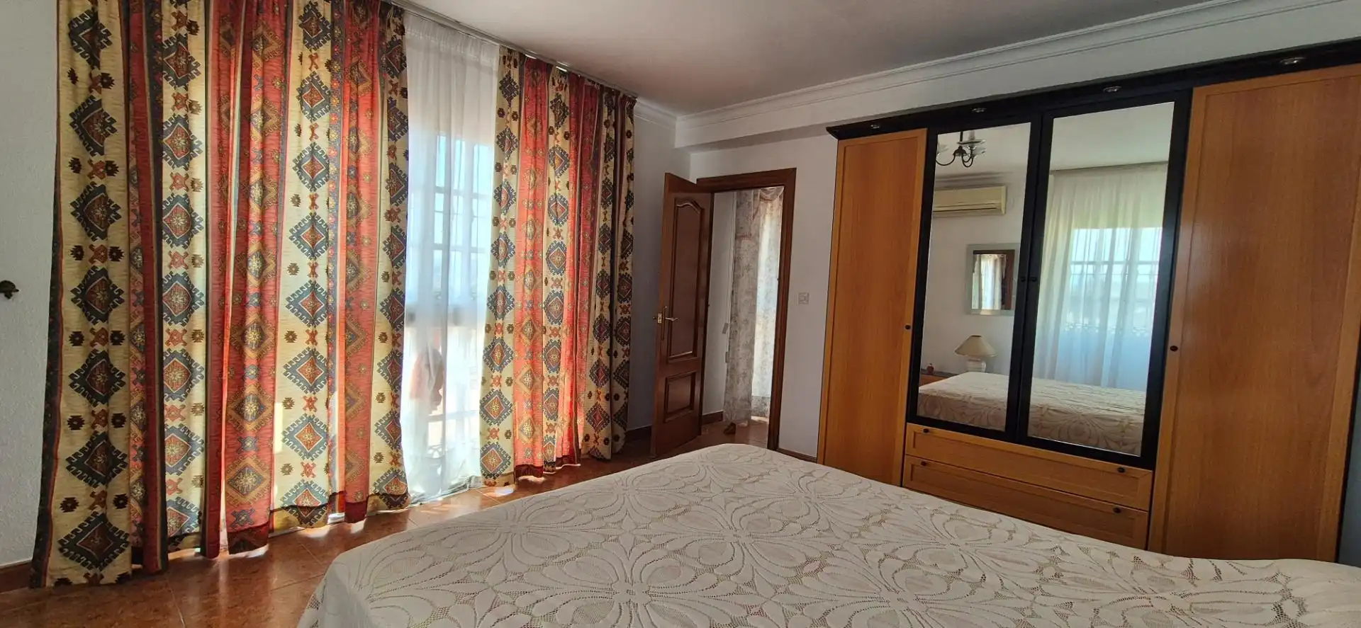 Habitación de Casa o chalet en venta en Málaga con Aire acondicionado, Jardín privado y Terraza