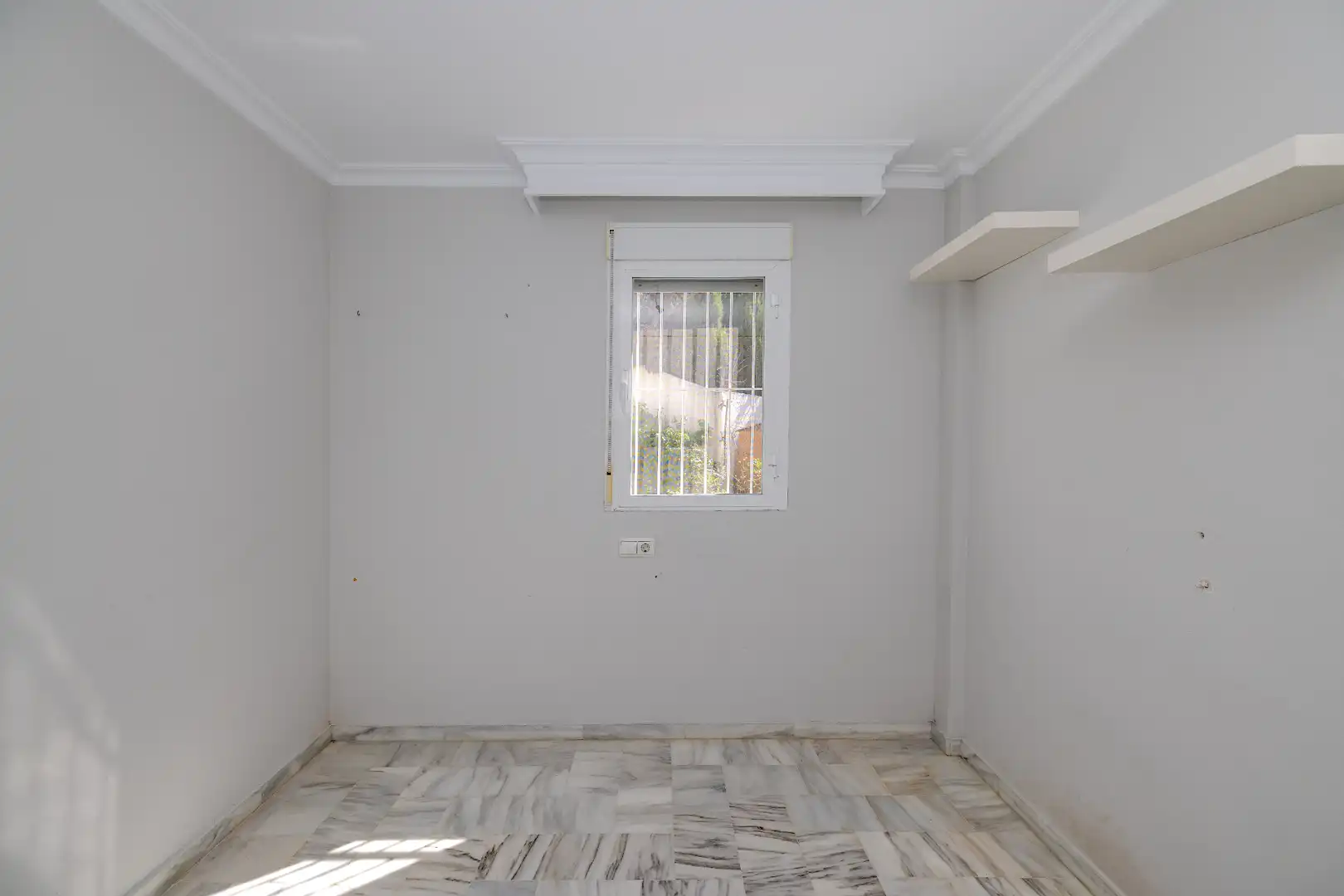 Dormitori de Dúplex en venda en Rincón de la Victoria amb Aire condicionat, Calefacció i Jardí privat