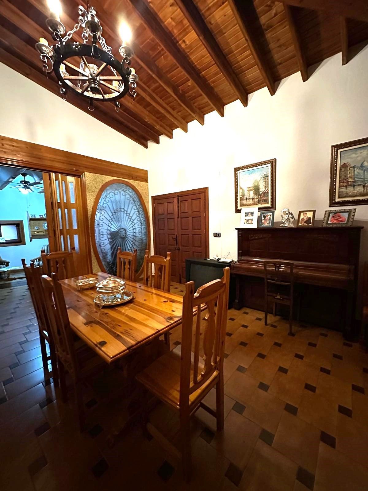 Menjador de Casa o xalet en venda en Totana amb Aire condicionat, Jardí privat i Terrassa