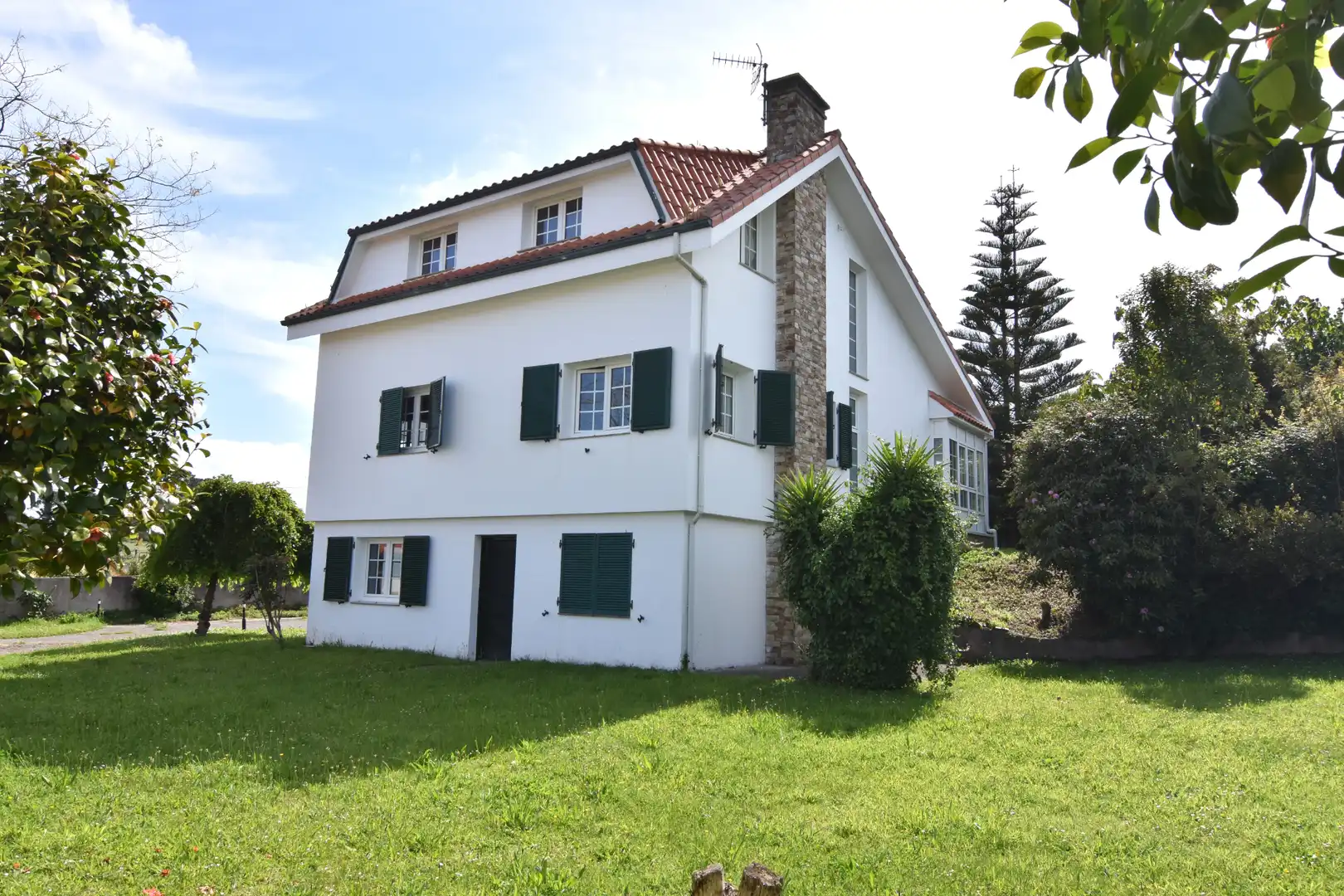 Exterior view of Houses for sale in Sada (A Coruña)  with Heating, Private garden and Parquet flooring