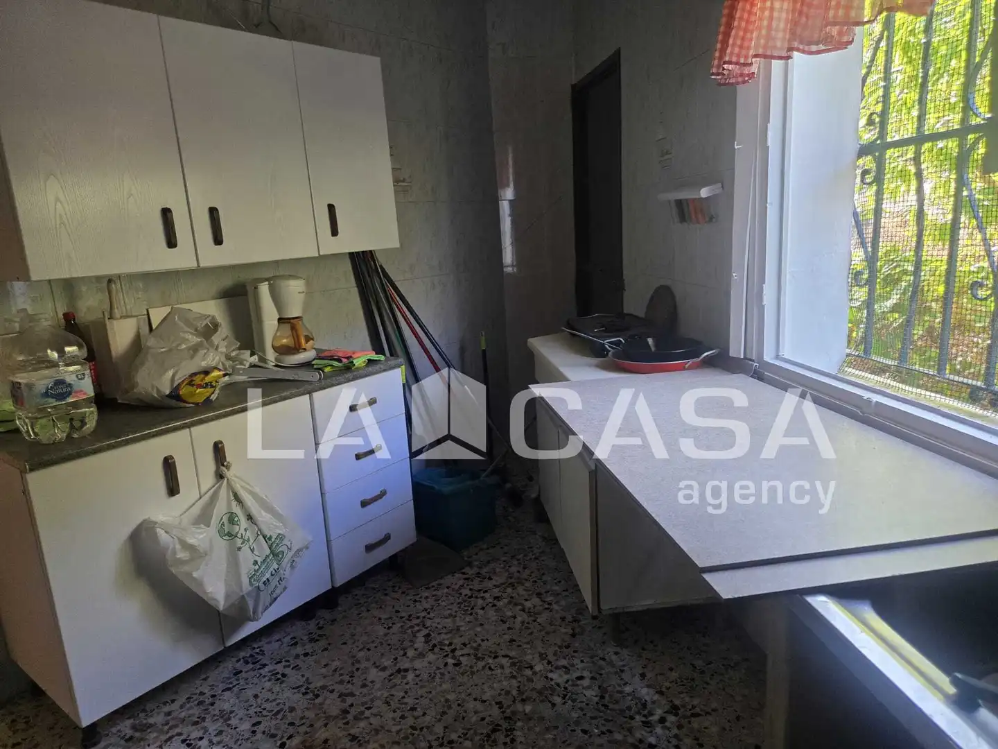 Cuina de Casa o xalet en venda en Algeciras