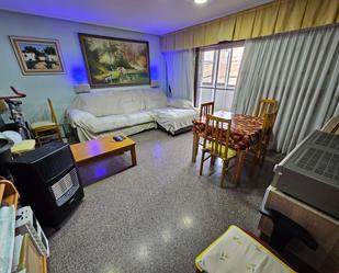 Sala d'estar de Apartament en venda en Elda amb Balcó