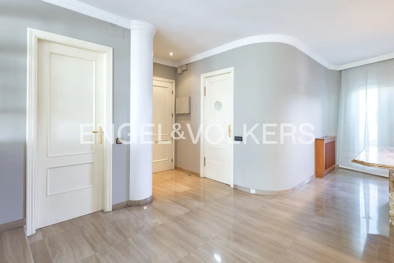 Piso en venta en Barcelona con Aire acondicionado, Calefacción y Terraza