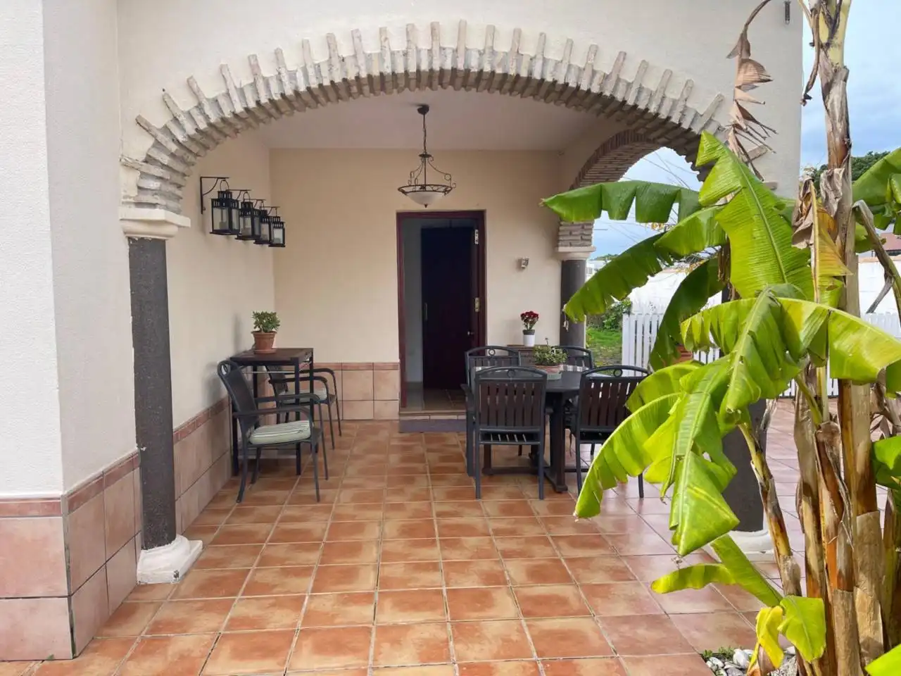 Terrassa de Casa o xalet en venda en Chiclana de la Frontera amb Aire condicionat, Jardí privat i Piscina