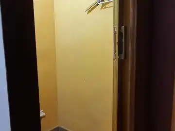 Dormitori de Local de lloguer en Zaragoza amb Aire condicionat