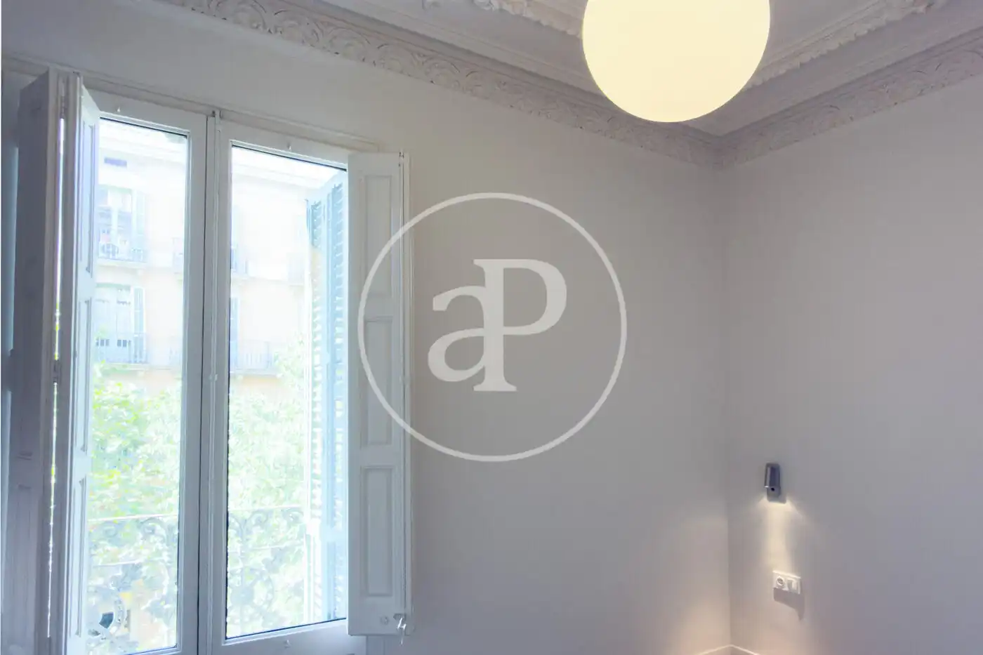 Appartamento con terrazza in vendita a Carrer de la Diputació, imagen 40