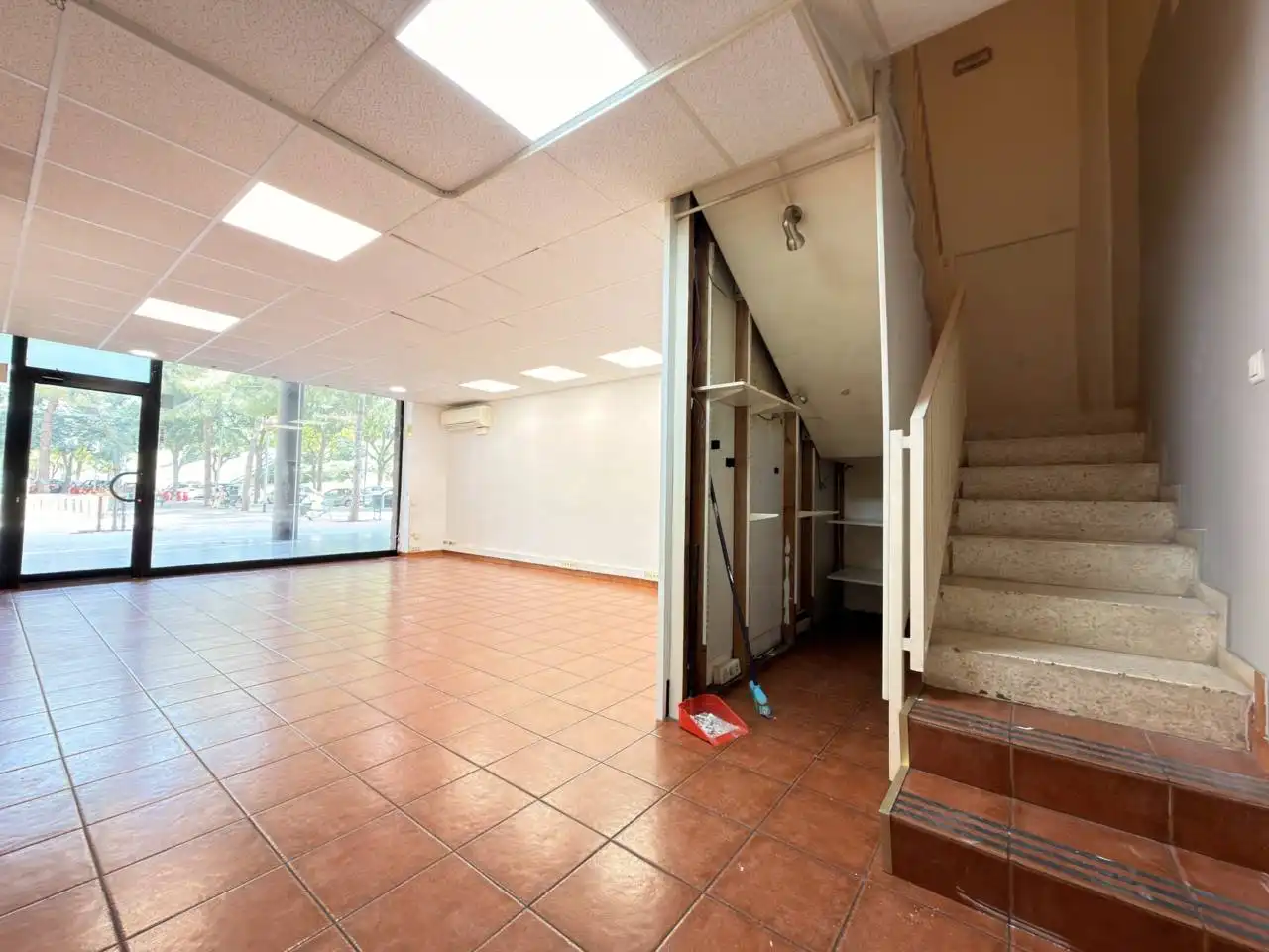 Local comercial en venda a Calle Mare de Déu de Port, imagen 10