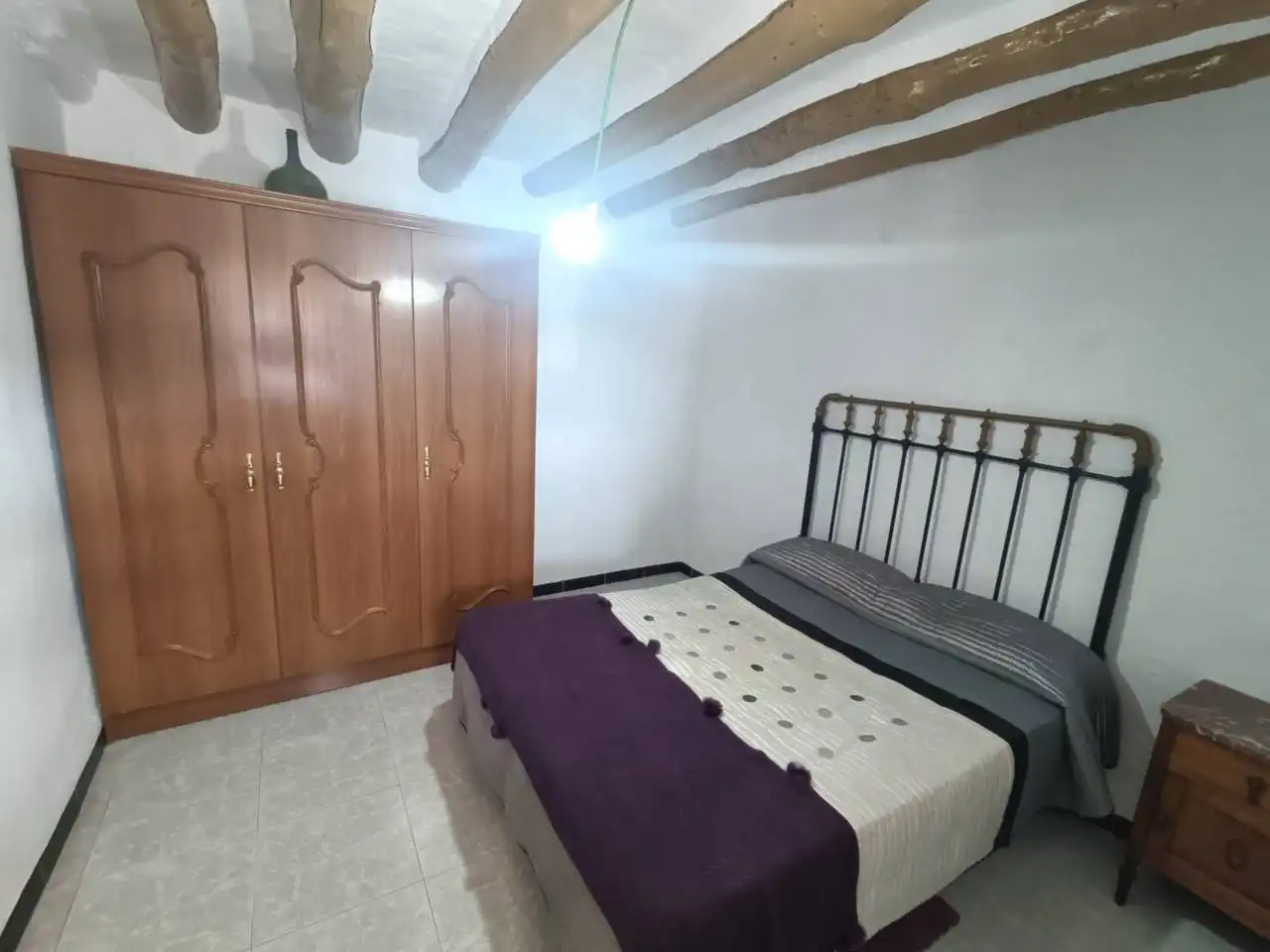 Dormitori de Casa o xalet en venda en Loja amb Jardí privat i Moblat