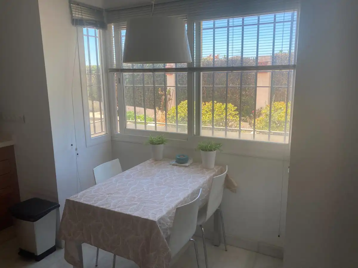 Comedor de Casa adosada en venta en Estepona con Aire acondicionado, Terraza y Amueblado