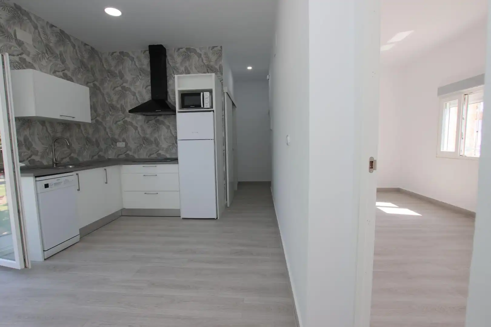 Küche von Wohnung zum Verkauf in Puebla de la Calzada mit Balkon